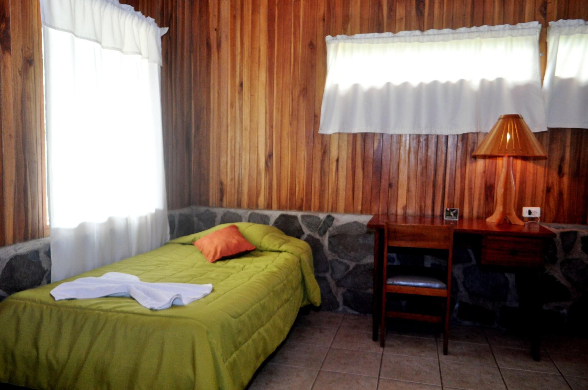 מונטה ורדה El Bosque Trails & Eco-Lodge מראה חיצוני תמונה